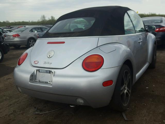3VWCD21Y43M331177 - 2003 VOLKSWAGEN NEW BEETLE 银色 照片 4