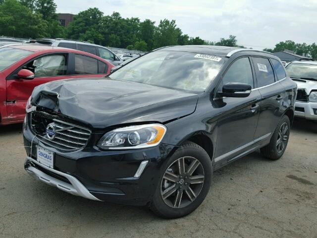 YV440MRR3H2121452 - 2017 VOLVO XC60 T5 BLACK photo 2