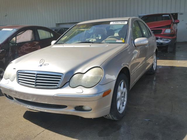 WDBRF64J82F137603 - 2002 MERCEDES-BENZ C 320 GOLD photo 2