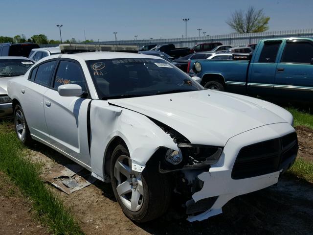 2C3CDXAT9CH282310 - 2012 DODGE CHARGER PO WHITE photo 1