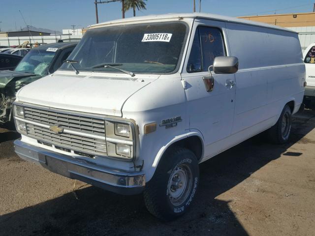 2GCEG25H8E4135846 - 1984 CHEVROLET G20 WHITE photo 2