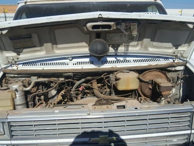 2GCEG25H8E4135846 - 1984 CHEVROLET G20 WHITE photo 7