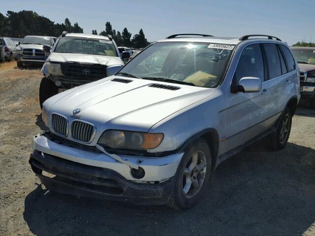 5UXFB33543LH42919 - 2003 BMW X5 4.4I GRAY photo 2