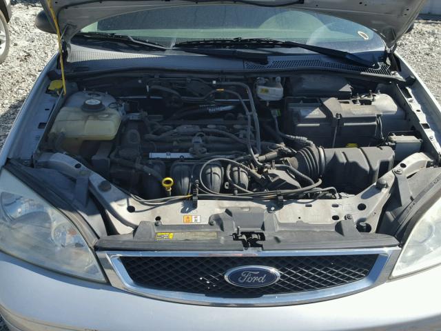 1FAFP31N07W153931 - 2007 FORD FOCUS ZX3 GRAY photo 7