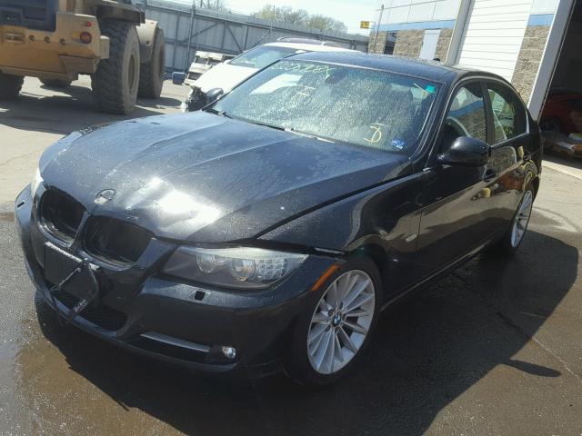 WBAPL33549A404793 - 2009 BMW 335 XI BLACK photo 2