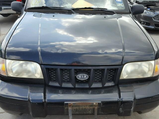 KNDJB723225121164 - 2002 KIA SPORTAGE BLACK photo 9