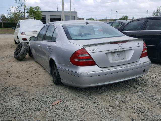 WDBUF70J53A236691 - 2003 MERCEDES-BENZ E 500 SILVER photo 3