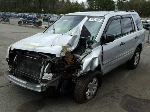 2HKYF18196H552922 - 2006 HONDA PILOT LX SILVER photo 2