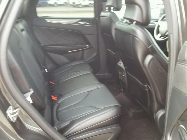 5LMCJ2D9XHUL56239 - 2017 LINCOLN MKC SELECT GRAY photo 6