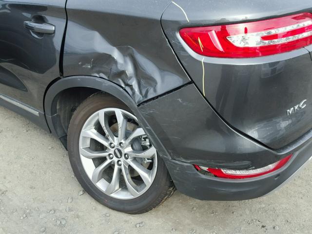 5LMCJ2D9XHUL56239 - 2017 LINCOLN MKC SELECT GRAY photo 9