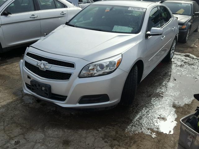 1G11C5SA3DF340978 - 2013 CHEVROLET MALIBU 1LT 银色 照片 2