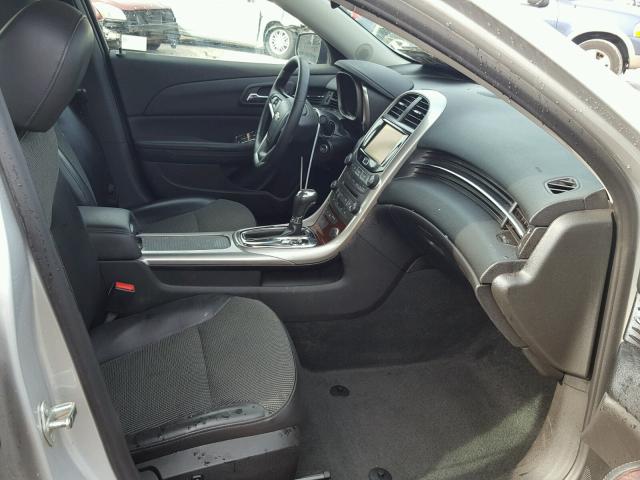 1G11C5SA3DF340978 - 2013 CHEVROLET MALIBU 1LT 银色 照片 5