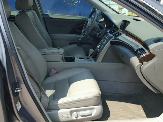 JH4KB16536C002262 - 2006 ACURA RL GRAY photo 5