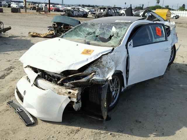 JTKDE177960088995 - 2006 TOYOTA SCION TC 白色 照片 2