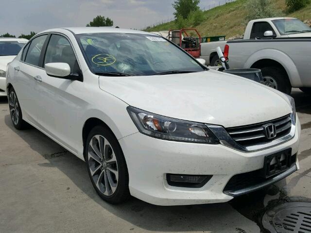 1HGCR2F5XFA080915 - 2015 HONDA ACCORD WHITE photo 1