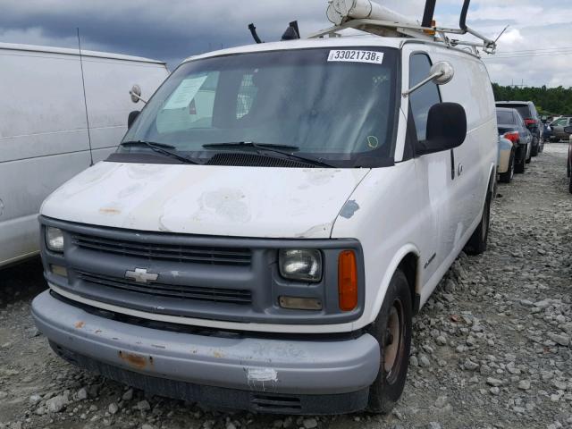 1GCFG25WXX1038323 - 1999 CHEVROLET EXPRESS G2 WHITE photo 2