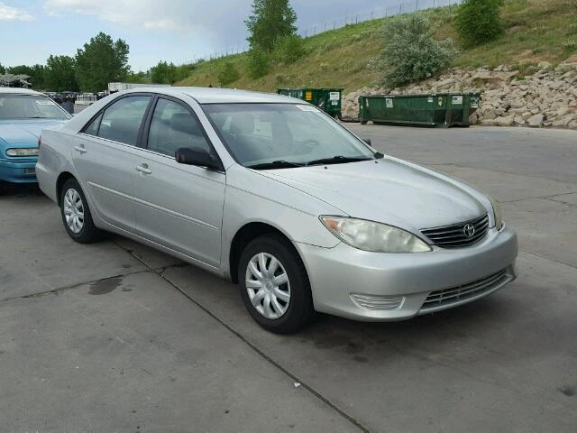 4T1BE32K55U037146 - 2005 TOYOTA CAMRY LE SILVER photo 1