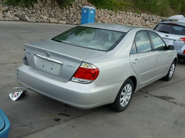 4T1BE32K55U037146 - 2005 TOYOTA CAMRY LE SILVER photo 4