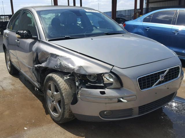 YV1MH682962208145 - 2006 VOLVO S40 T5 CHARCOAL photo 1