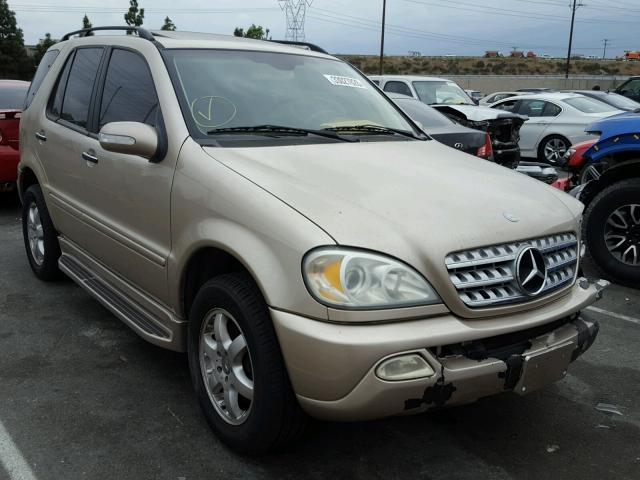 4JGAB75E02A318270 - 2002 MERCEDES-BENZ ML 500 GOLD photo 1