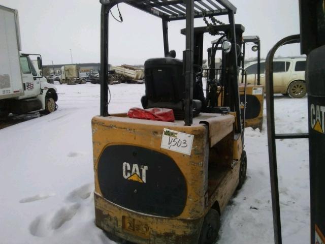 A3EC220848 - 2000 CATERPILLAR FORKLIFT BROWN photo 4