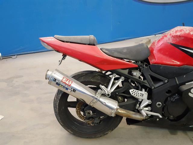 JS1GN7CA452106180 - 2005 SUZUKI GSX-R600 K RED photo 6