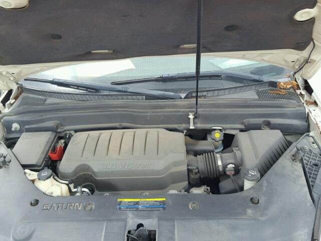 5GZER337X8J185393 - 2008 SATURN OUTLOOK XR თეთრი ფოტო 7
