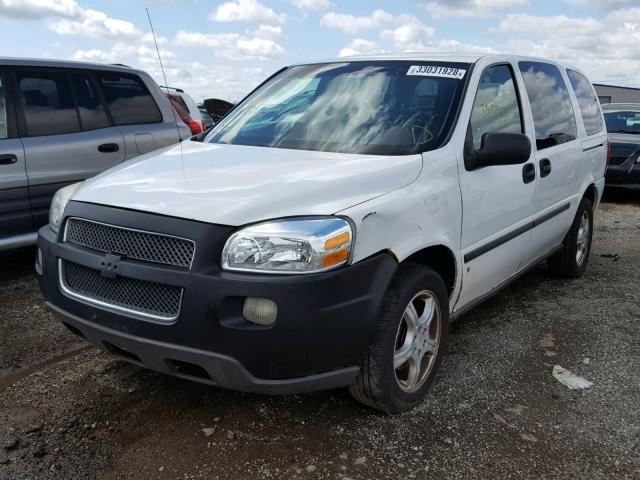 1GNDV23198D200292 - 2008 CHEVROLET UPLANDER L თეთრი ფოტო 2