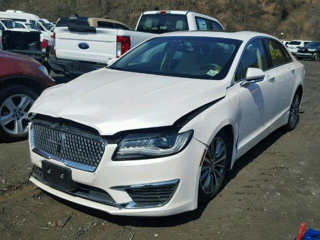 3LN6L5D99HR609053 - 2017 LINCOLN MKZ SELECT WHITE photo 2