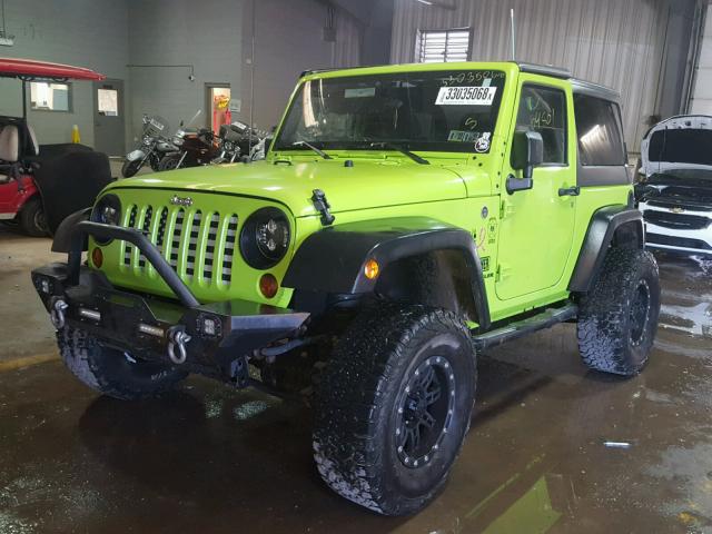 1C4AJWAG8CL229349 - 2012 JEEP WRANGLER S GREEN photo 2
