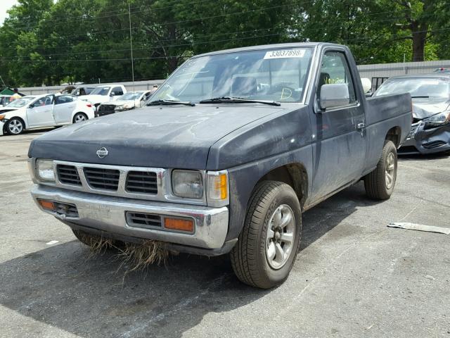 1N6SD11SXVC426347 - 1997 NISSAN TRUCK BASE GRAY photo 2