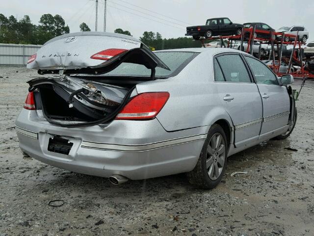 4T1BK36B77U234860 - 2007 TOYOTA AVALON XL/ SILVER photo 4