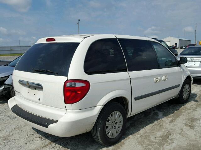 1A4GJ45R77B101510 - 2007 CHRYSLER TOWN & COU WHITE photo 4
