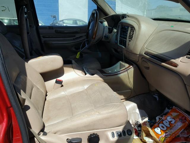 5LMPU28A4XLJ27511 - 1999 LINCOLN NAVIGATOR 红色 照片 5