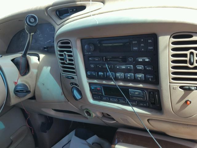 5LMPU28A4XLJ27511 - 1999 LINCOLN NAVIGATOR 红色 照片 9