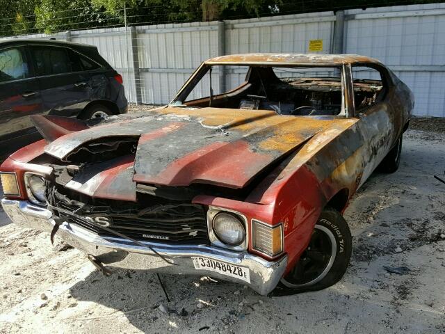 1D37H2B581243 - 1972 CHEVROLET CHEVELLE RED photo 2