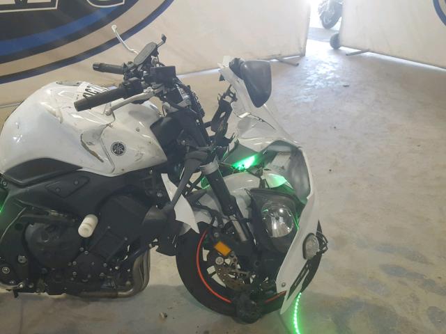 JYARN17E2CA008613 - 2012 YAMAHA FZ1 S WHITE photo 5