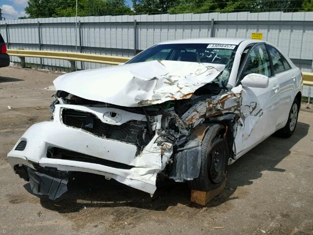 4T4BF3EK0AR022482 - 2010 TOYOTA CAMRY WHITE photo 2