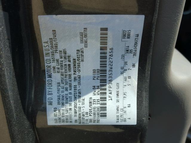 1FAFP38353W227858 - 2003 FORD FOCUS ZTS GRAY photo 10