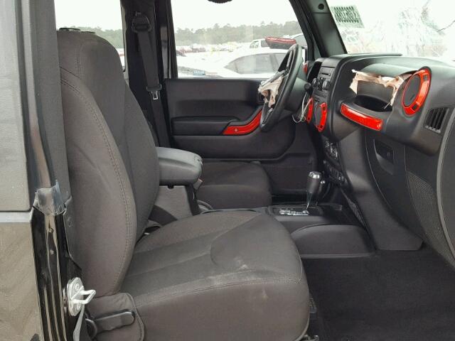 1C4AJWAG3FL593067 - 2015 JEEP WRANGLER S BLACK photo 5
