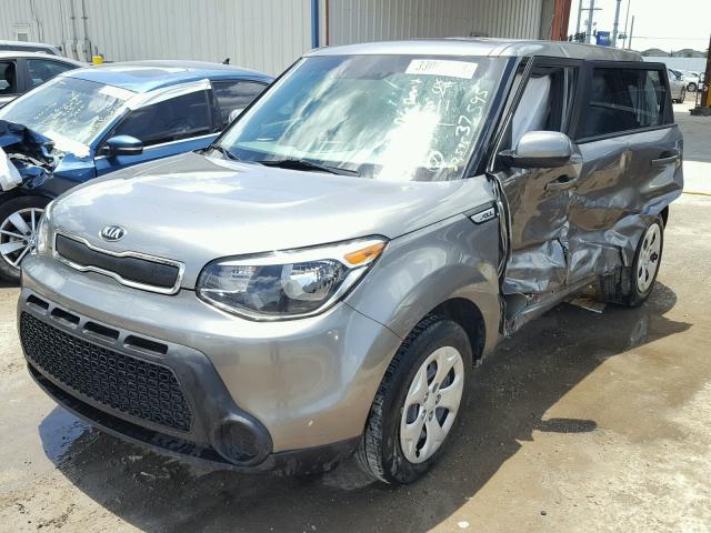 KNDJN2A20F7172501 - 2015 KIA SOUL GRAY photo 2