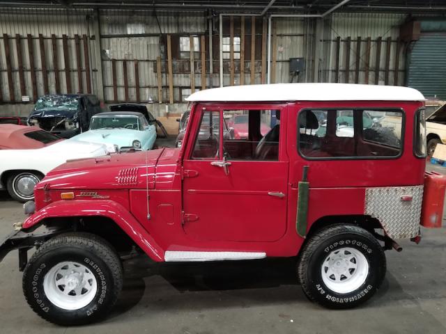 FJ40111992 - 1971 TOYOTA FJ LNDCRUI RED photo 4