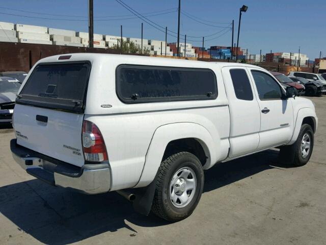 5TFTX4GN0EX030986 - 2014 TOYOTA TACOMA PRE WHITE photo 4