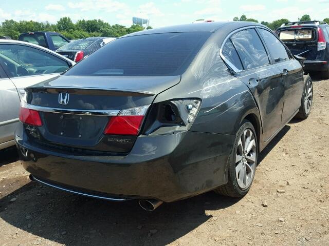 1HGCR2F56DA252337 - 2013 HONDA ACCORD SPO GRAY photo 4