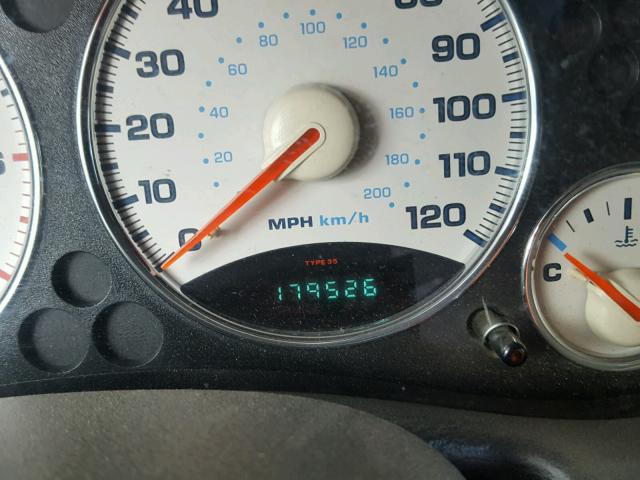 1J4GK38K64W151910 - 2004 JEEP LIBERTY RE SILVER photo 8