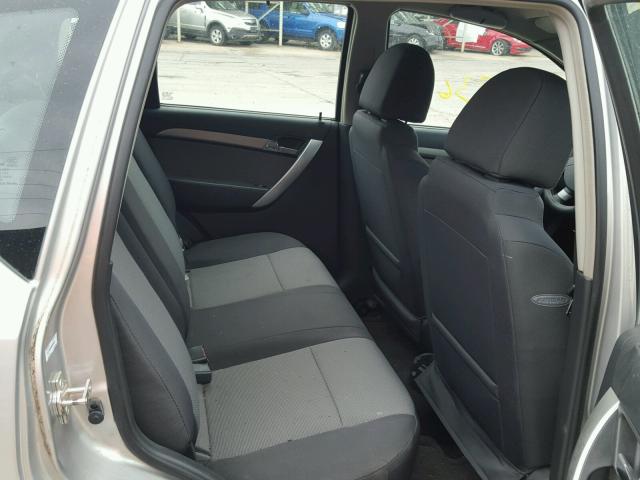 KL1TD66E99B339565 - 2009 CHEVROLET AVEO LS SILVER photo 6