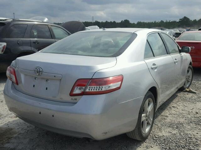 4T1BF3EK2BU610749 - 2011 TOYOTA CAMRY BASE SILVER photo 4