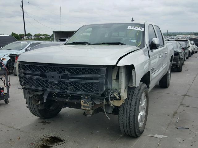 3GCRCSE00AG177714 - 2010 CHEVROLET SILVERADO SILVER photo 2