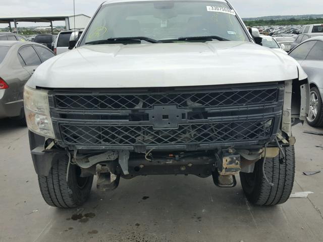 3GCRCSE00AG177714 - 2010 CHEVROLET SILVERADO SILVER photo 9
