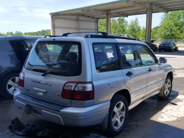 JF1SF65652H740712 - 2002 SUBARU FORESTER S 银色 照片 4